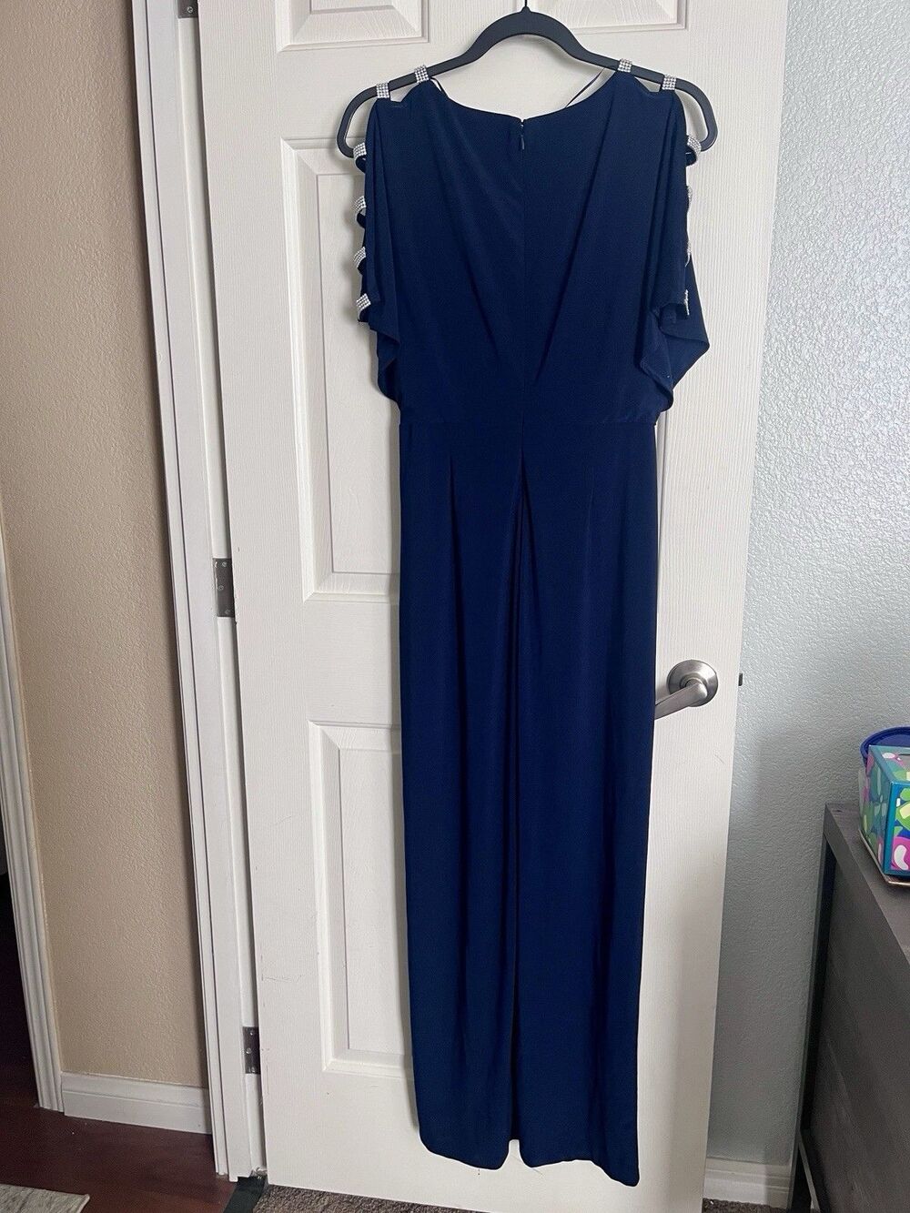 NEW Alex Evenings Navy Solid V-Neck Cold Shoulder Short Sleeve Maxi Dress Sz 8 - Picture 4 of 6